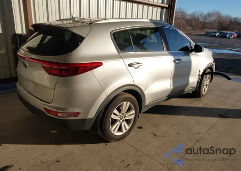 2017 Kia Sportage Lx z USA, uszkodzony, nr VIN KNDPM3AC3H7163984